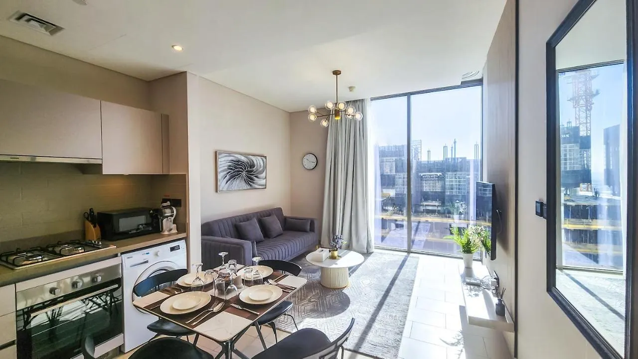 Stay By Latinem Luxury 1Br Holiday Home Cvr A2006 Near Burj Khalifa Dubai Apartment