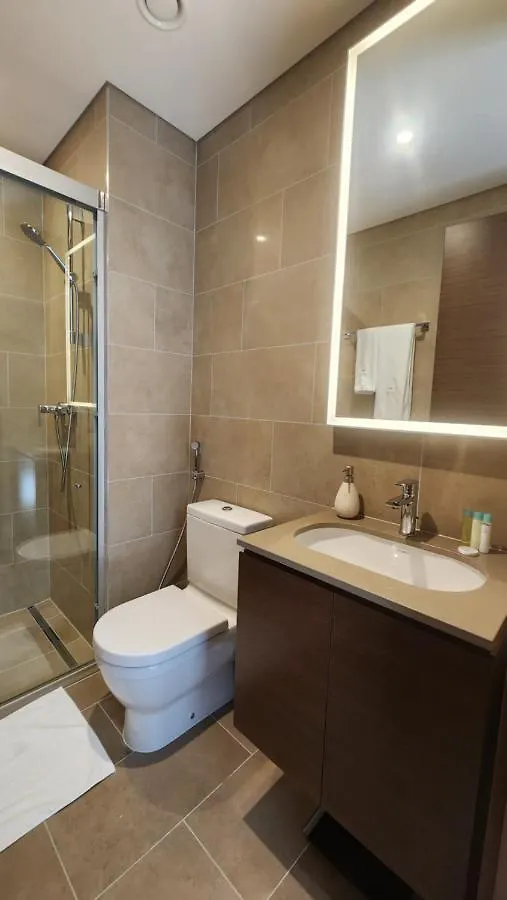 Stay By Latinem Luxury 1Br Holiday Home Cvr A2006 Near Burj Khalifa Dubai